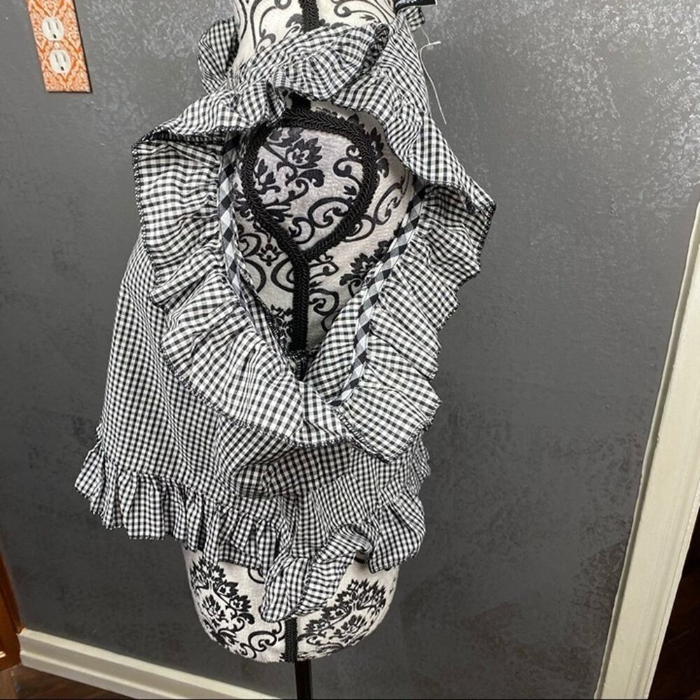 LF Gingham Checkered Cold Shoulder Top Ruffled - Picture 8 of 10